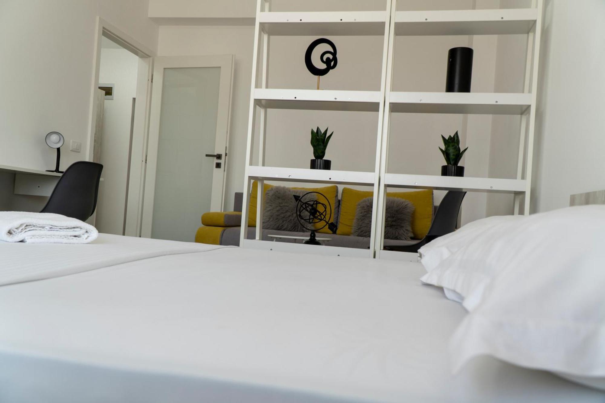 Center Apartment Palas Mall View Ясси Екстер'єр фото